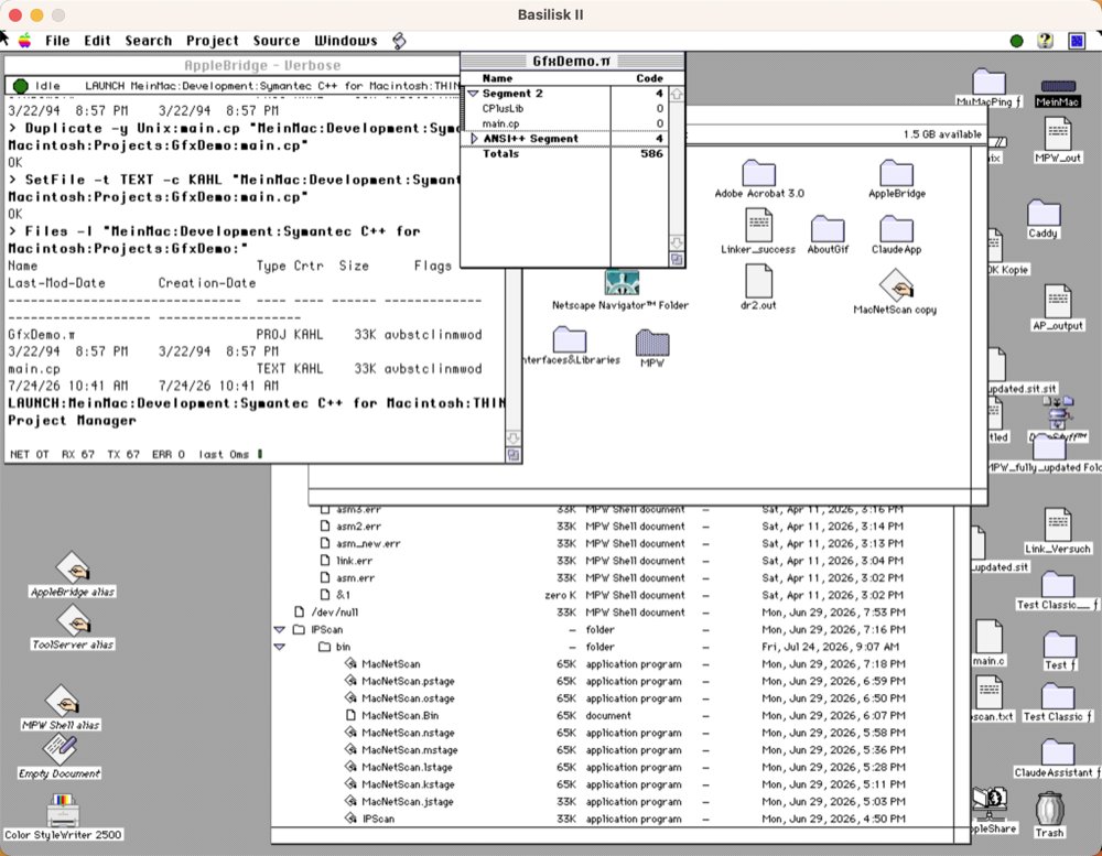 The opened project window listing CPlusLib and main.cp under Segment 2, with an ANSI++ segment